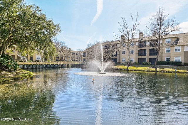 21 ARBOR CLUB Drive 319, Ponte Vedra Beach, FL 32082