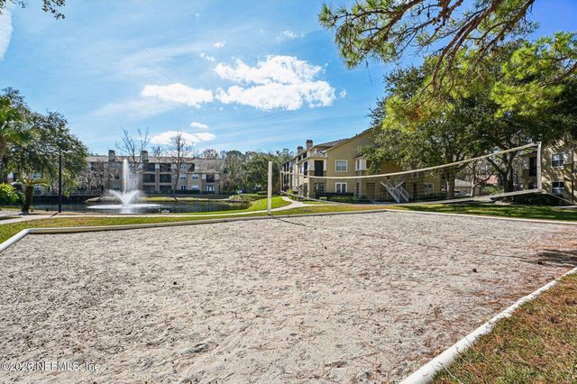 21 ARBOR CLUB Drive 319, Ponte Vedra Beach, FL 32082
