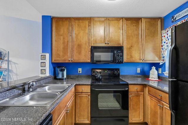 21 ARBOR CLUB Drive 319, Ponte Vedra Beach, FL 32082