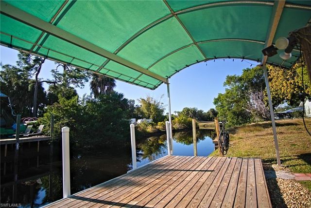 1930 Indian Creek DR, North Fort Myers, FL 33917