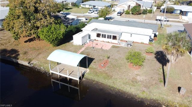 1930 Indian Creek DR, North Fort Myers, FL 33917