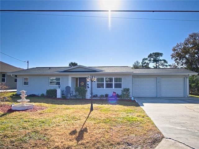 1930 Indian Creek DR, North Fort Myers, FL 33917