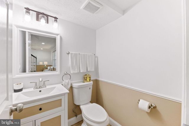 13011 OLD CHAPEL RD, Bowie, MD 20720