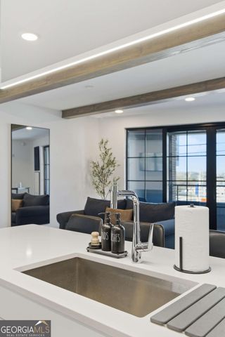 346 Peters Street SW 102, Atlanta, GA 30313