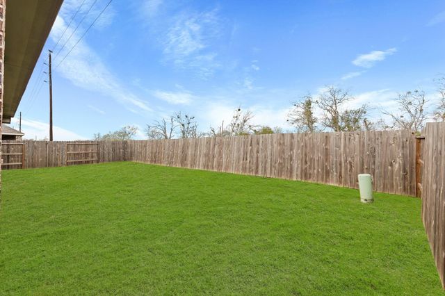 4915 Sierra Ridge Drive, Rosenberg, TX 77469