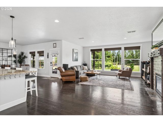 2991 Yolanda Ave, Springfield, OR 97477