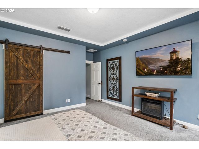 2991 Yolanda Ave, Springfield, OR 97477