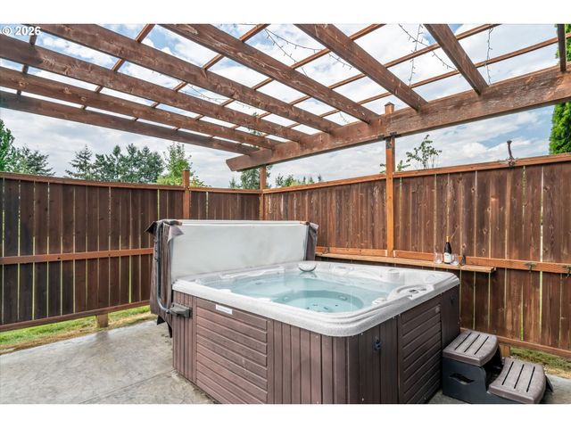 2991 Yolanda Ave, Springfield, OR 97477
