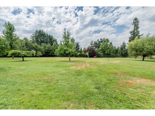 2991 Yolanda Ave, Springfield, OR 97477
