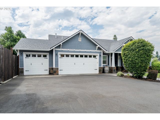 2991 Yolanda Ave, Springfield, OR 97477