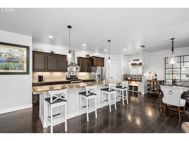 2991 Yolanda Ave, Springfield, OR 97477