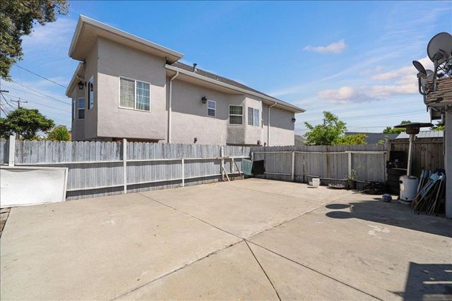 203 Bissell Avenue, Richmond, CA 94801