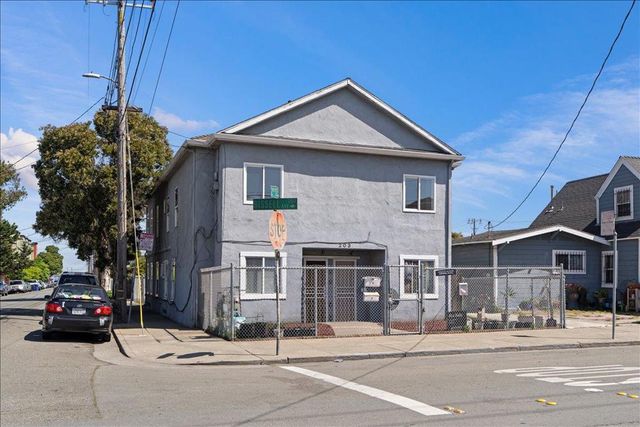203 Bissell Avenue, Richmond, CA 94801