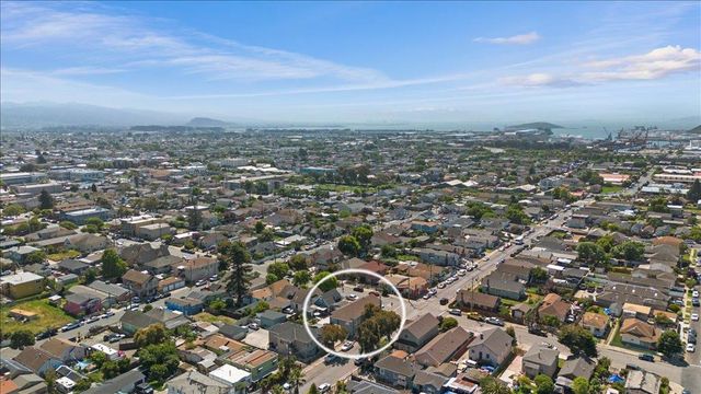 203 Bissell Avenue, Richmond, CA 94801