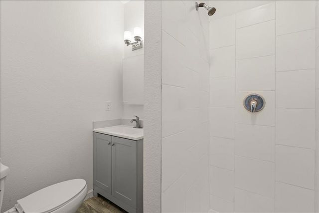 203 Bissell Avenue, Richmond, CA 94801