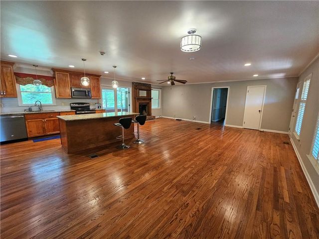 2107 Flat Shoals Road SW, Conyers, GA 30094