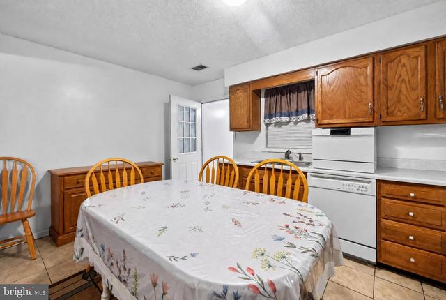 1048 HAMPTON CIRCLE, Hagerstown, MD 21742