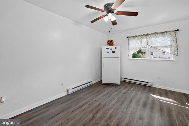 1048 HAMPTON CIRCLE, Hagerstown, MD 21742