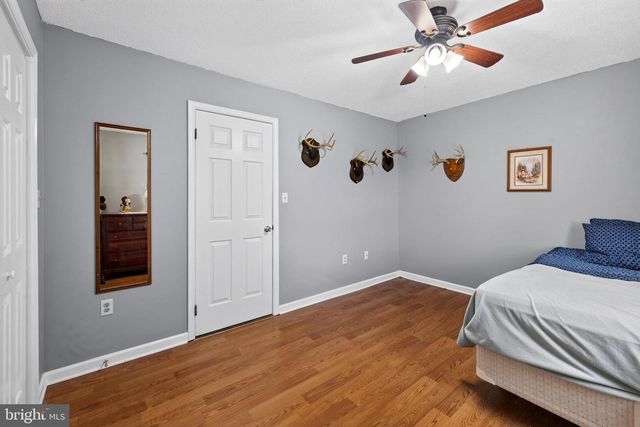1048 HAMPTON CIRCLE, Hagerstown, MD 21742