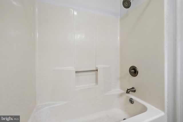1048 HAMPTON CIRCLE, Hagerstown, MD 21742