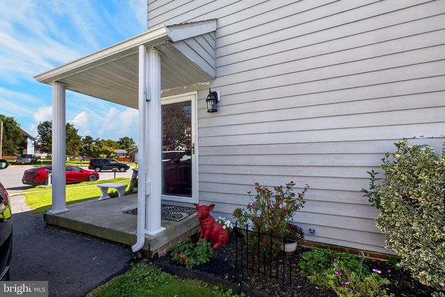 1048 HAMPTON CIRCLE, Hagerstown, MD 21742