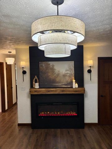 112 Donoho Drive, Salem, IL 62881