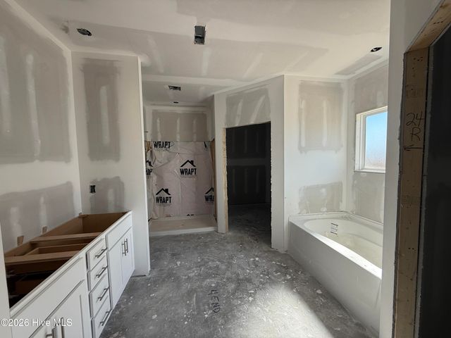 84 Grady Farm Way, Benson, NC 27504