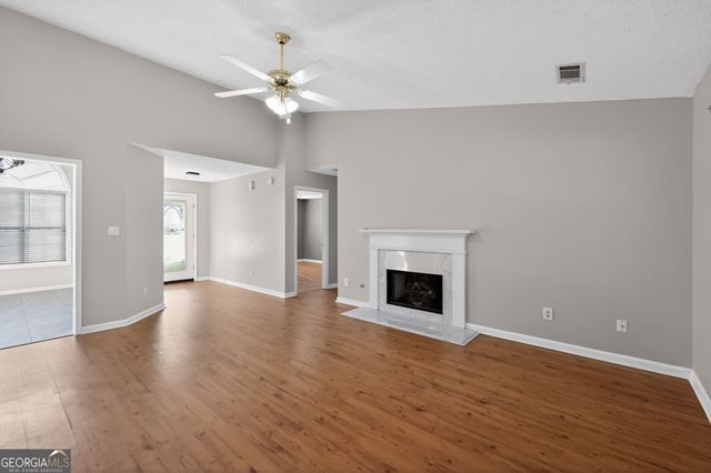 5186 Sudbury Point Lane, Sugar Hill, GA 30518