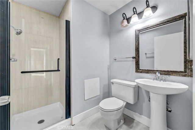 2207 Apricot, Irvine, CA 92618
