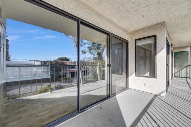 2207 Apricot, Irvine, CA 92618