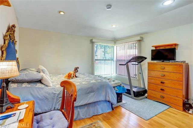 1350 Graynold Avenue, Glendale, CA 91202