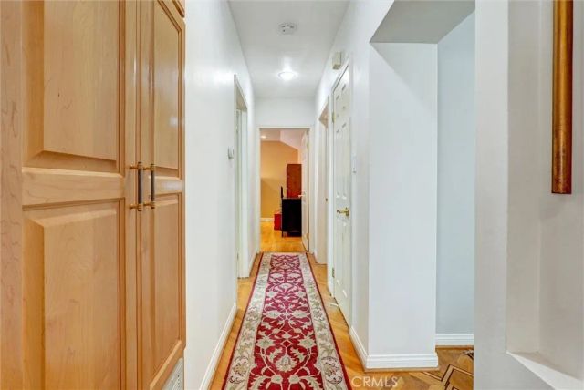 1350 Graynold Avenue, Glendale, CA 91202