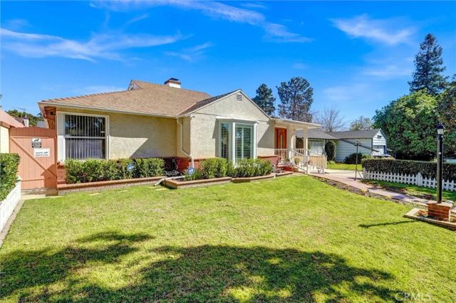 1350 Graynold Avenue, Glendale, CA 91202