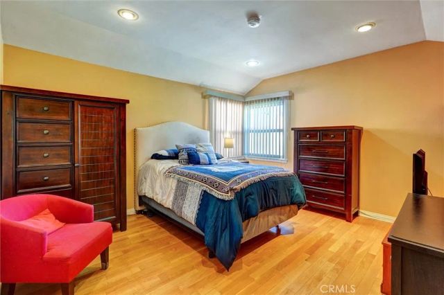 1350 Graynold Avenue, Glendale, CA 91202