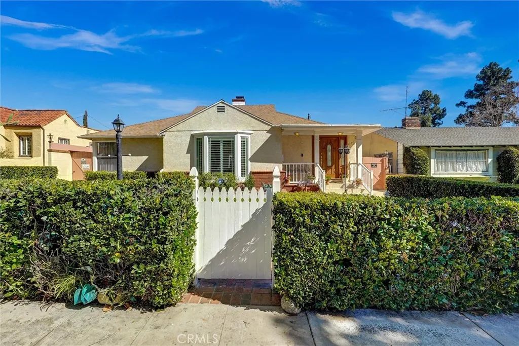 1350 Graynold Avenue, Glendale, CA 91202