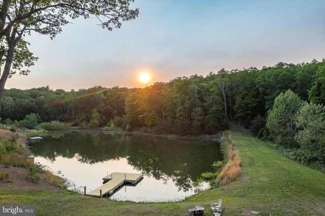 799 MCDONALD LN, Strasburg, VA 22641