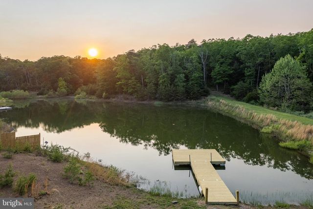 799 MCDONALD LN, Strasburg, VA 22641