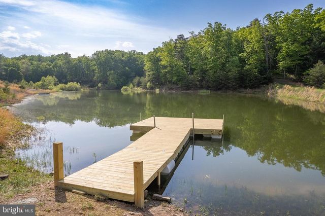 799 MCDONALD LN, Strasburg, VA 22641
