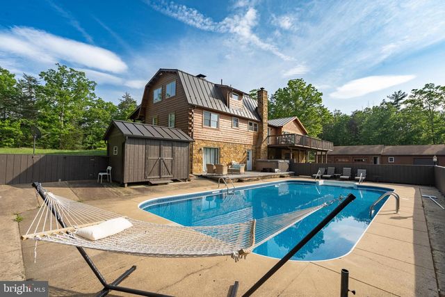 799 MCDONALD LN, Strasburg, VA 22641