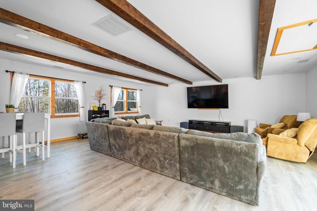799 MCDONALD LN, Strasburg, VA 22641