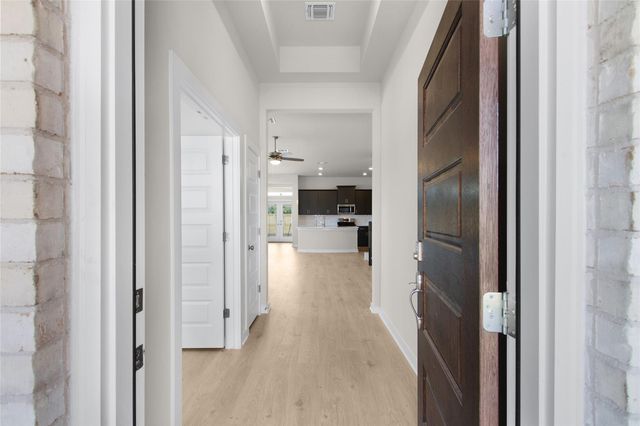 1100 Stonehill DR, Georgetown, TX 78633