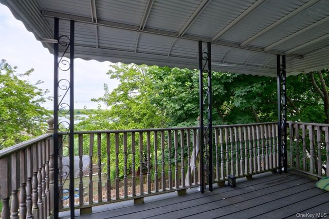 12-67 Waterview Street, Bayswater, NY 11691