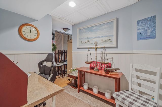 52 Shady View Crossing, Manorville, NY 11949