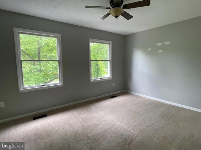 413 GRASMERE DR, Aberdeen, MD 21001