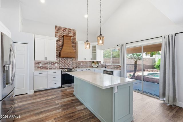 3312 E SAN REMO Avenue, Gilbert, AZ 85234