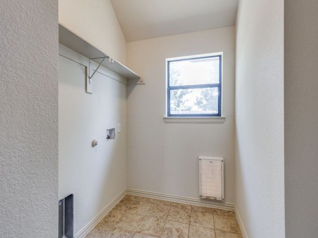 2609 Plains View Drive, Burleson, TX 76028