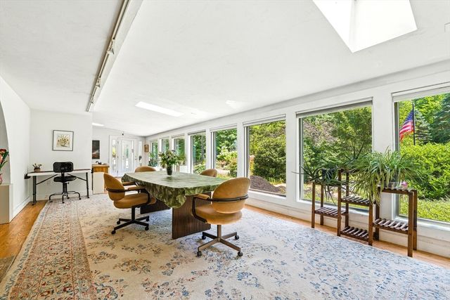 182 County Rd, Plympton, MA 02367