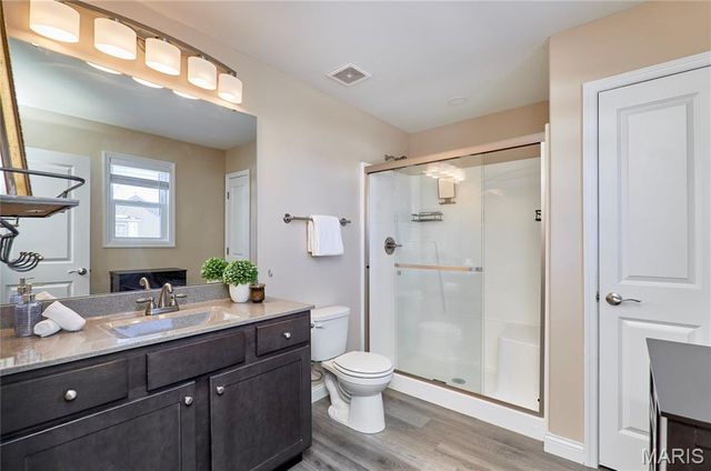 345 Touchdown Drive, Foristell, MO 63348