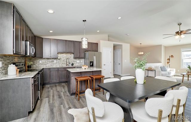 345 Touchdown Drive, Foristell, MO 63348