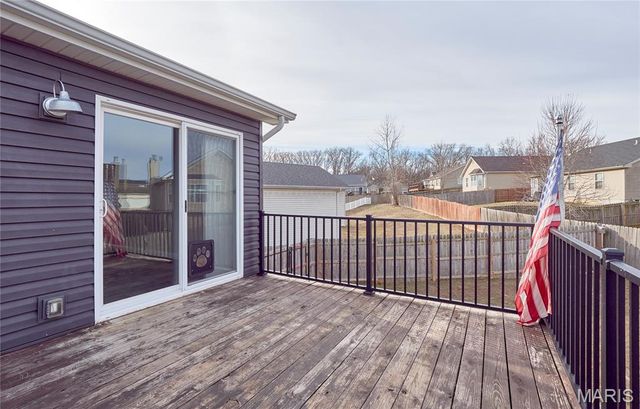 345 Touchdown Drive, Foristell, MO 63348